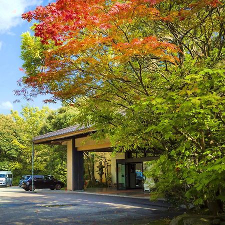 Hotel Yamashiro Onsen Midori No Yado Bansyoukaku Kaga  Exterior foto