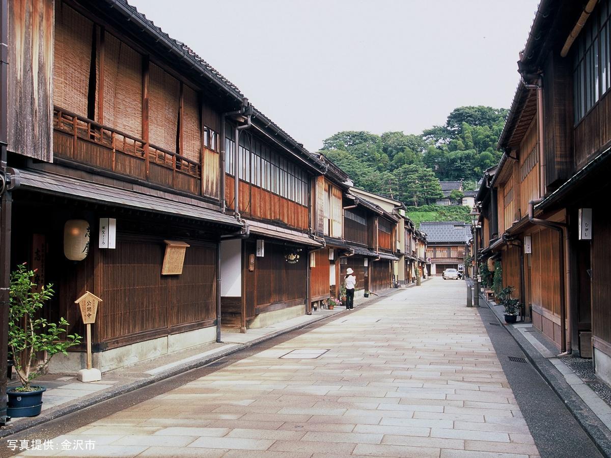 Hotel Yamashiro Onsen Midori No Yado Bansyoukaku Kaga  Exterior foto