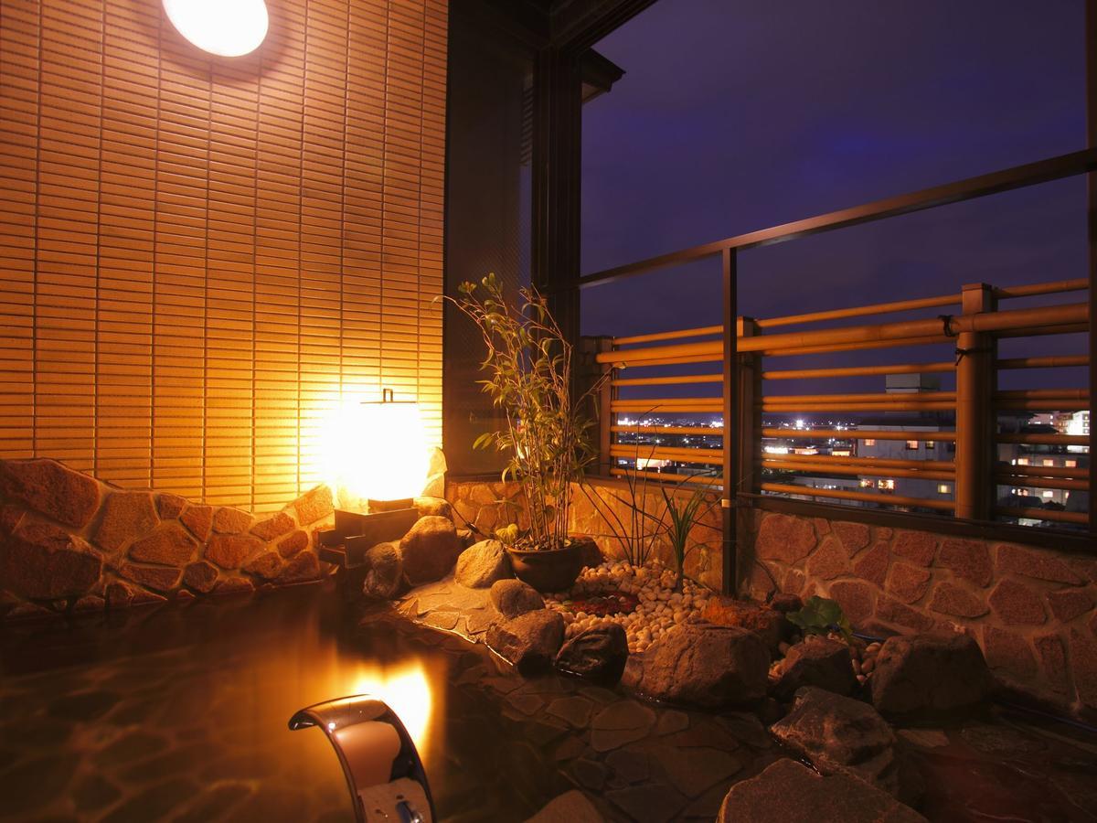 Hotel Yamashiro Onsen Midori No Yado Bansyoukaku Kaga  Exterior foto